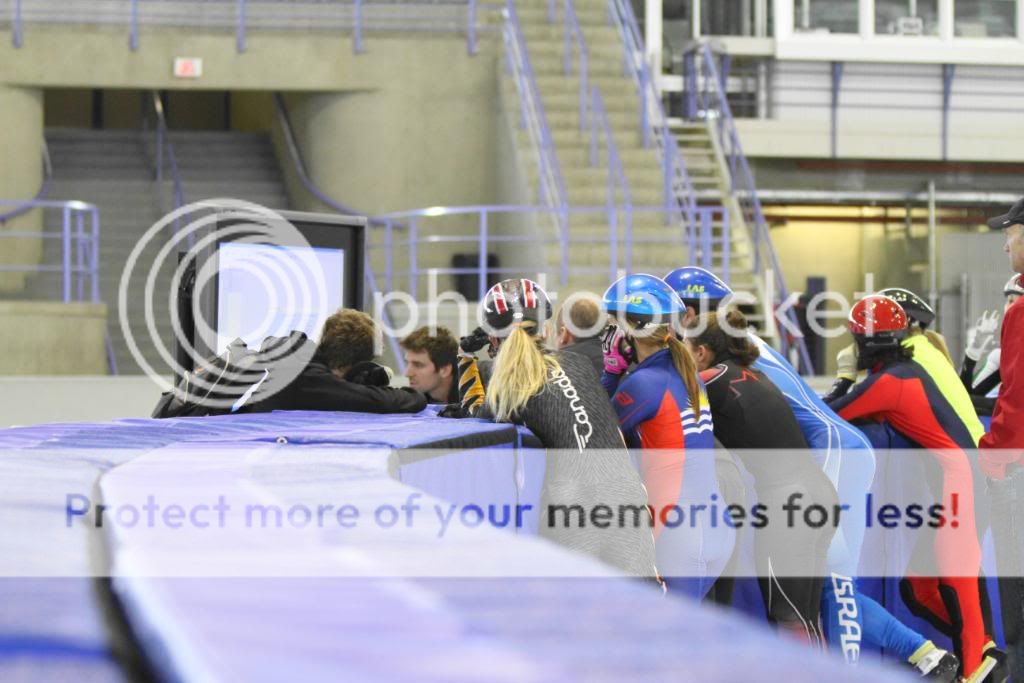 IMAGE: http://i765.photobucket.com/albums/xx294/7dKnight/IMG_47261.jpg