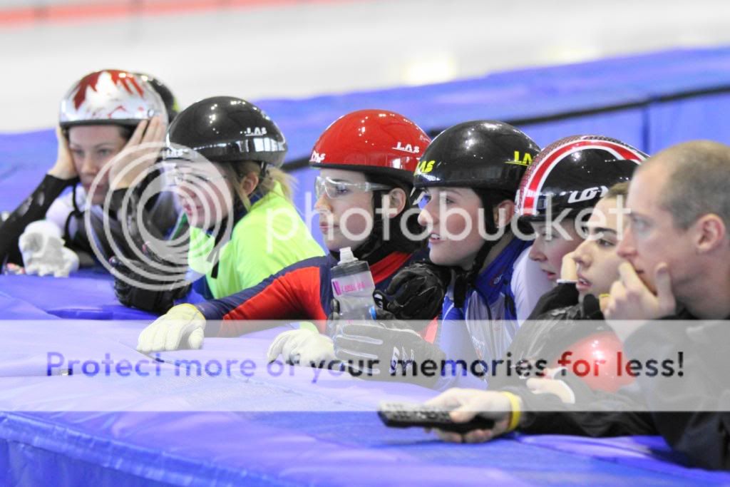 IMAGE: http://i765.photobucket.com/albums/xx294/7dKnight/IMG_47331.jpg