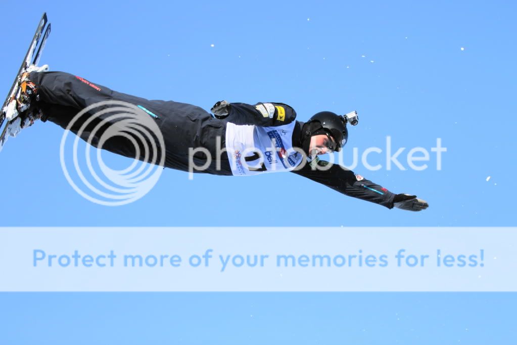 IMAGE: http://i765.photobucket.com/albums/xx294/7dKnight/IMG_58761a.jpg