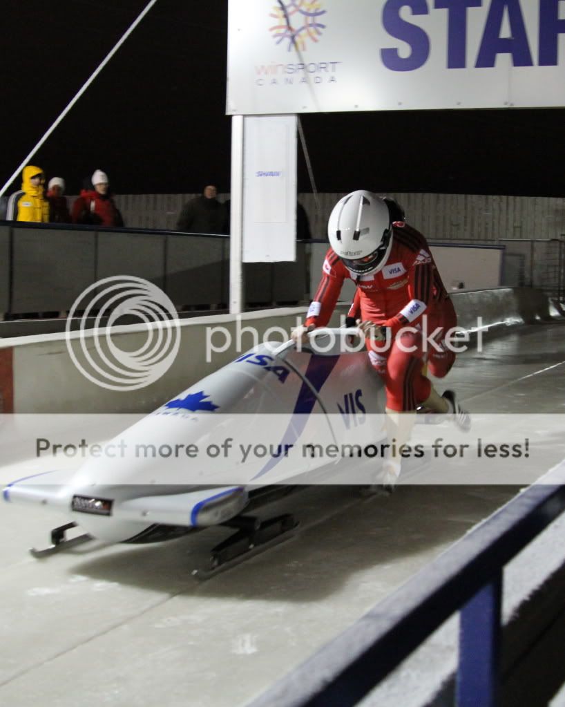 IMAGE: http://i765.photobucket.com/albums/xx294/7dKnight/IMG_68781a.jpg