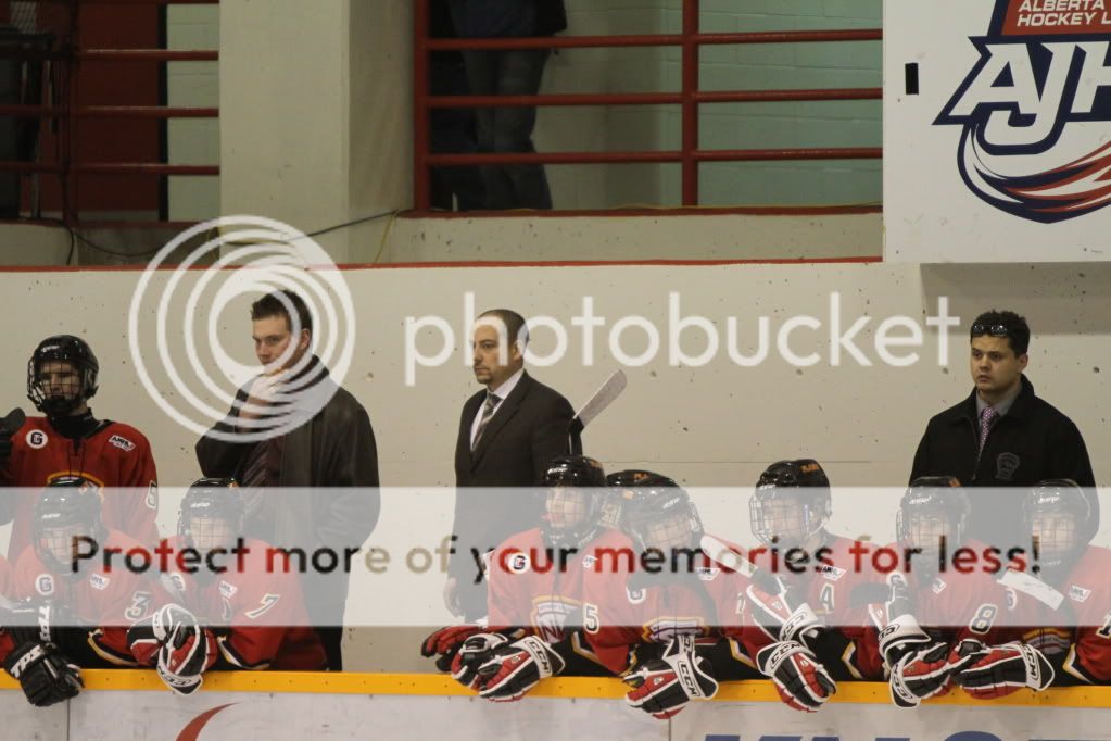 IMAGE: http://i765.photobucket.com/albums/xx294/7dKnight/potn/IMG_83741.jpg