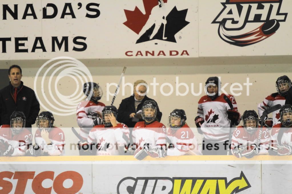 IMAGE: http://i765.photobucket.com/albums/xx294/7dKnight/potn/IMG_83971.jpg