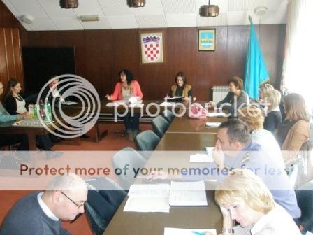  photo 800_800_2014-10-27114007_zps17bba240.jpg