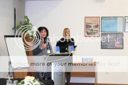  photo IMG_1437_resize_zpsd437c04d.jpg